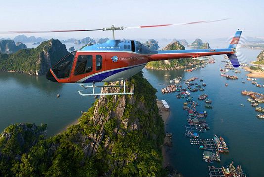 Discover-Halong-Bay-by-helicopter-2